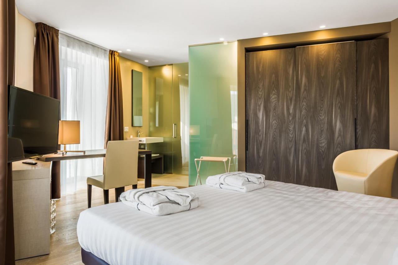 Suites Hotel Astor Беллуно Экстерьер фото