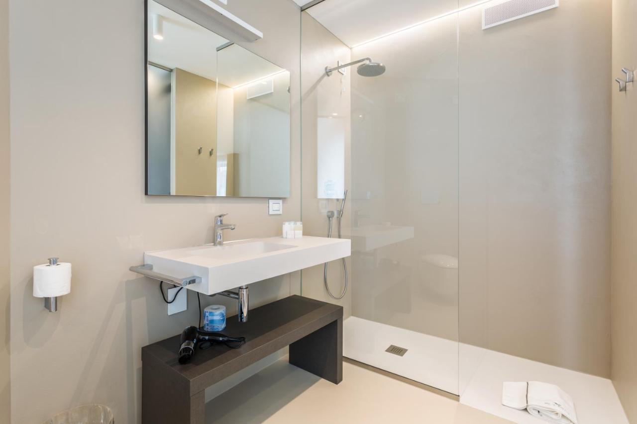 Suites Hotel Astor Беллуно Экстерьер фото
